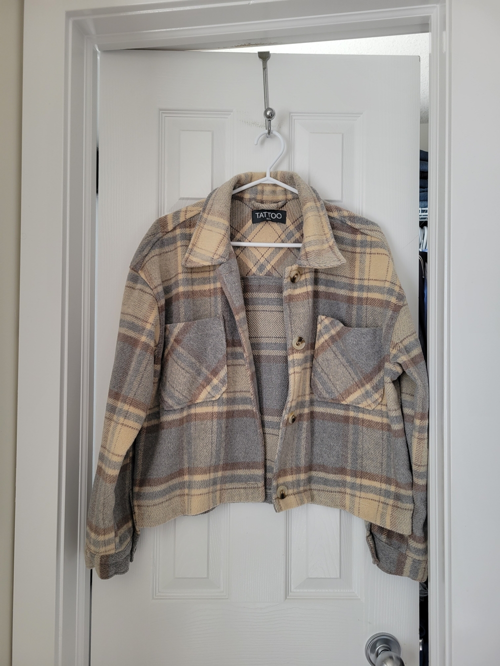 Women's Plaid Fall Jacket in Beige and Gray Size M